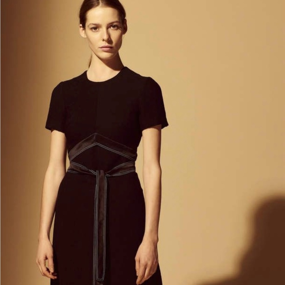 Sandro Mini Dress in Size 38. Just as New.